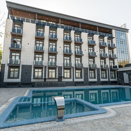 Rayyan Hotel & Spa Tasjkent Buitenkant foto