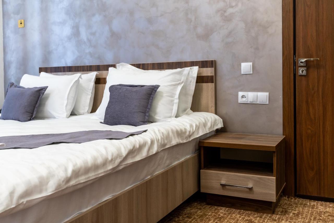 Rayyan Hotel & Spa Tasjkent Buitenkant foto