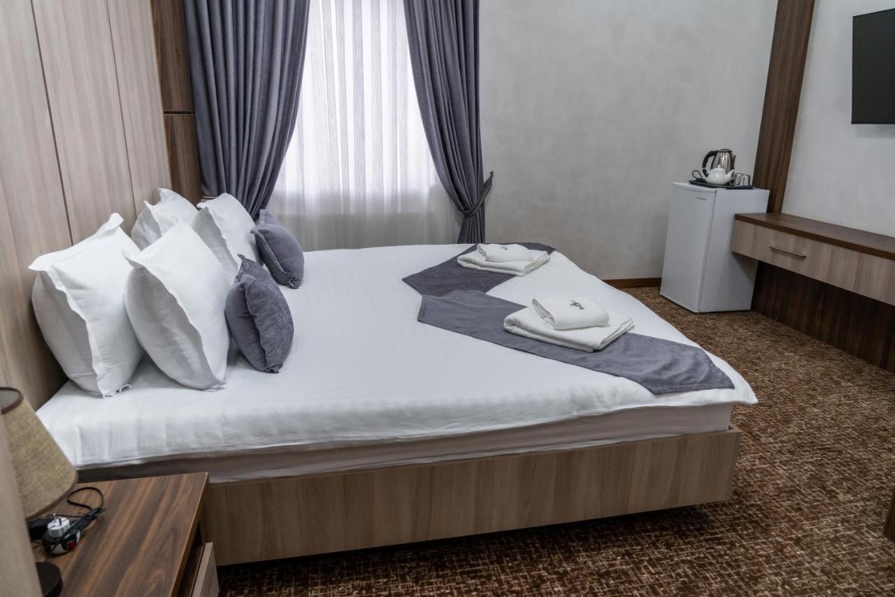 Rayyan Hotel & Spa Tasjkent Buitenkant foto