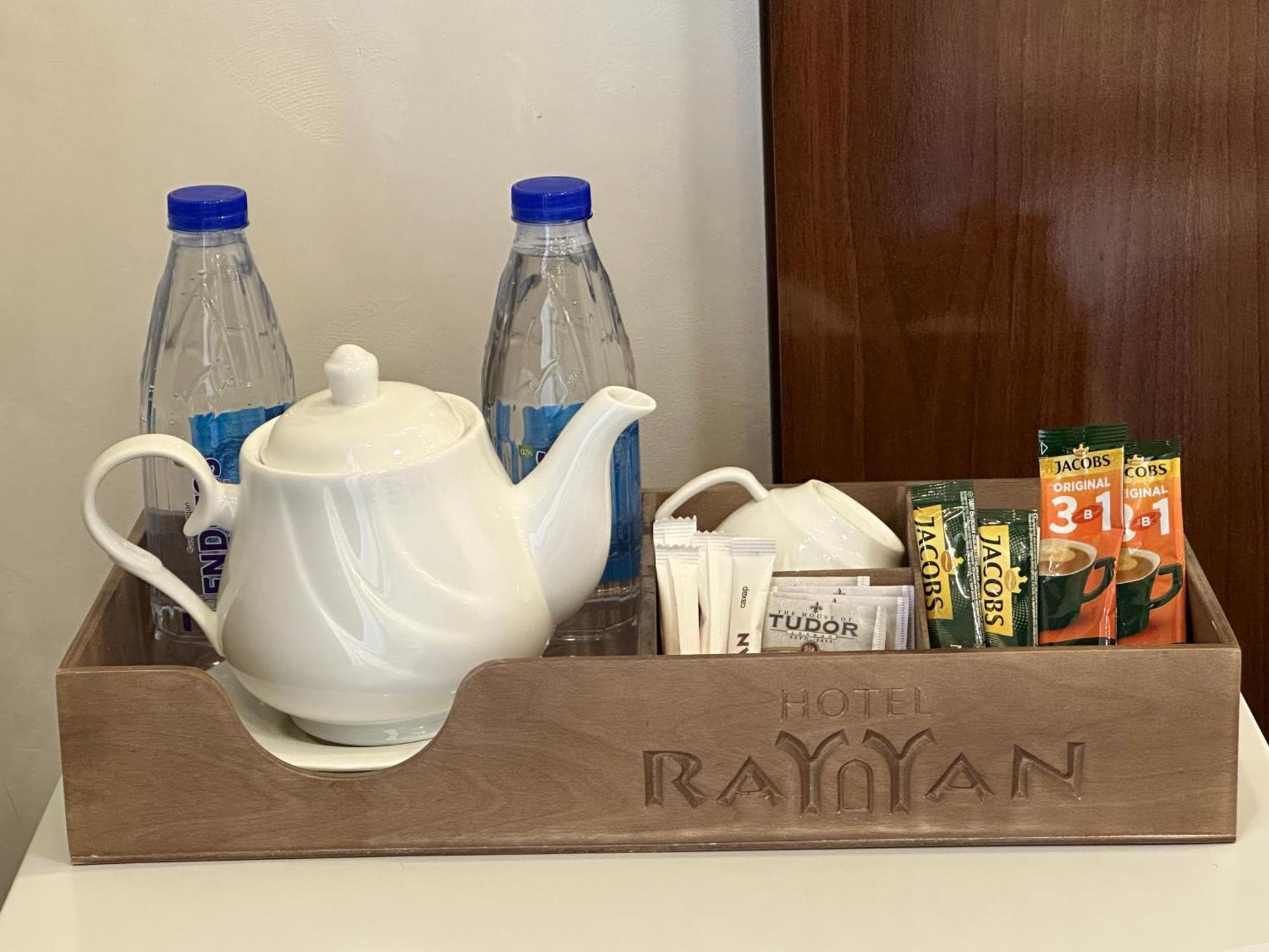Rayyan Hotel & Spa Tasjkent Buitenkant foto