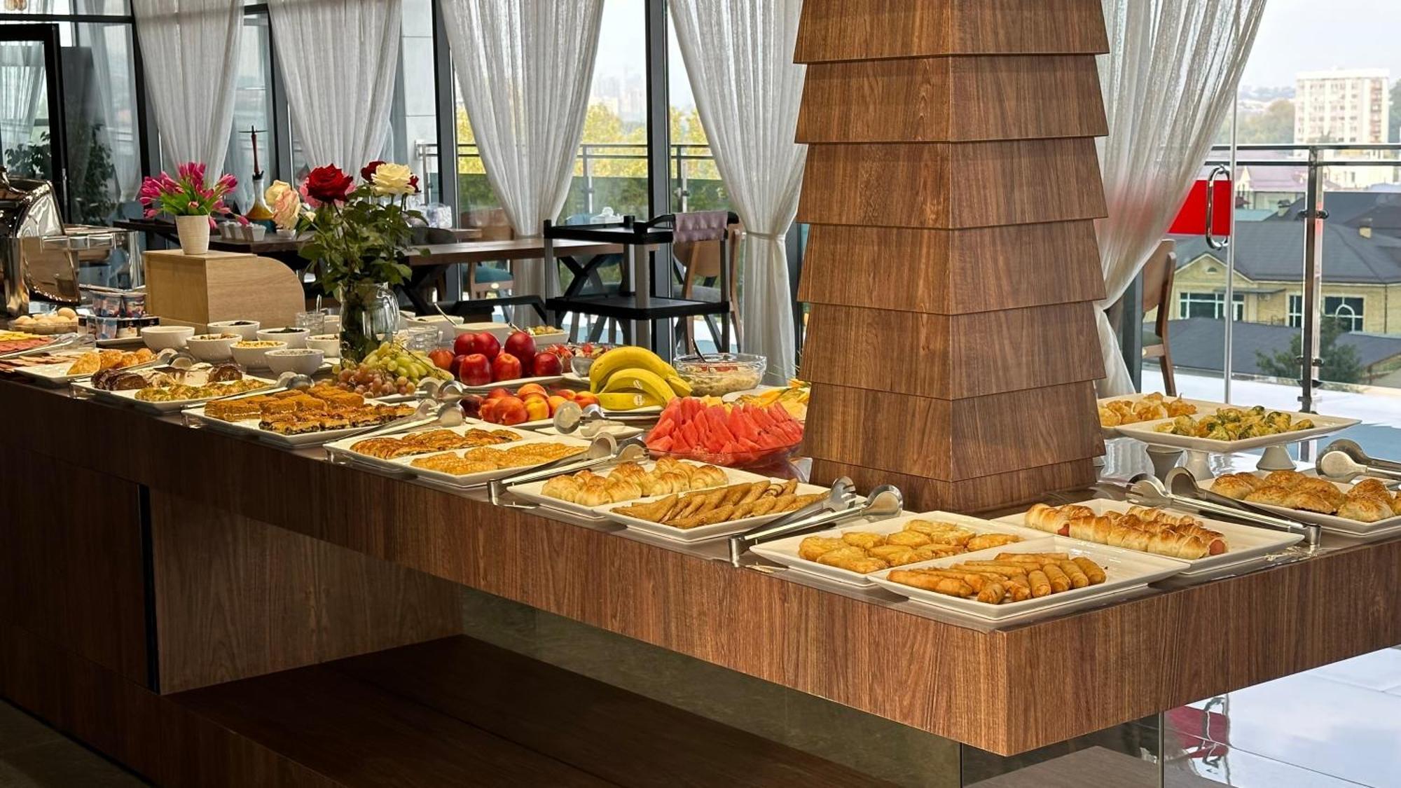Rayyan Hotel & Spa Tasjkent Buitenkant foto