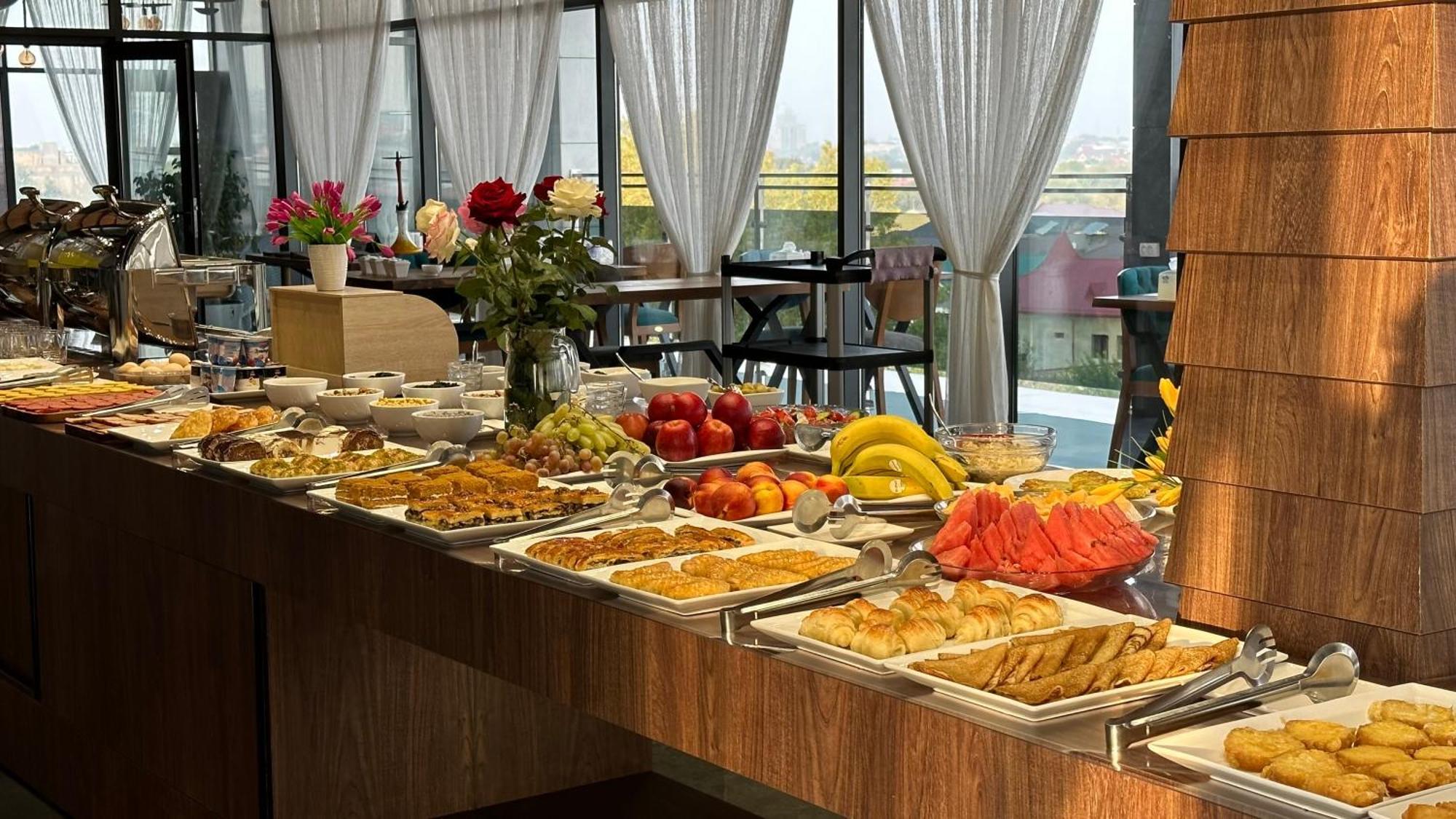 Rayyan Hotel & Spa Tasjkent Buitenkant foto