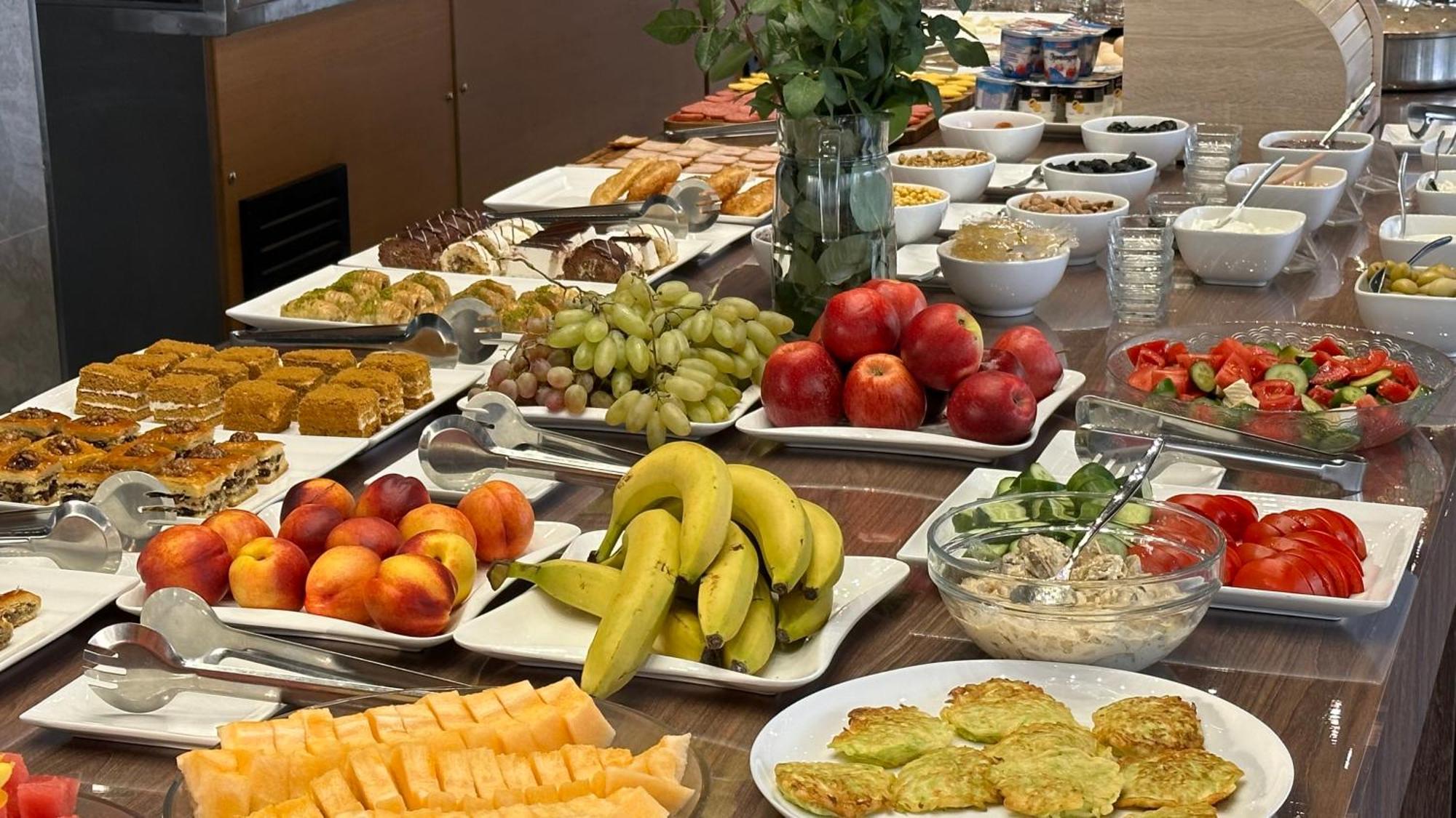 Rayyan Hotel & Spa Tasjkent Buitenkant foto
