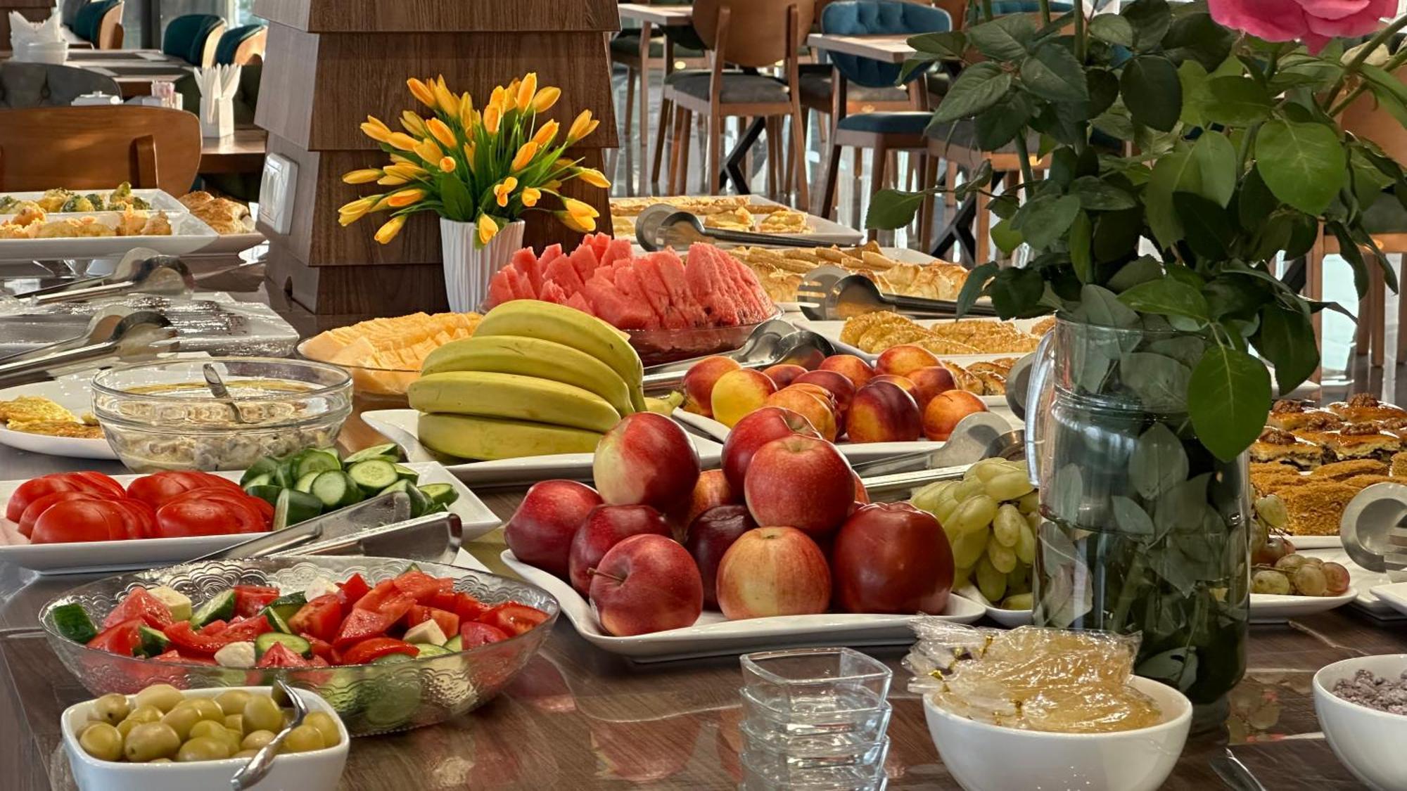 Rayyan Hotel & Spa Tasjkent Buitenkant foto