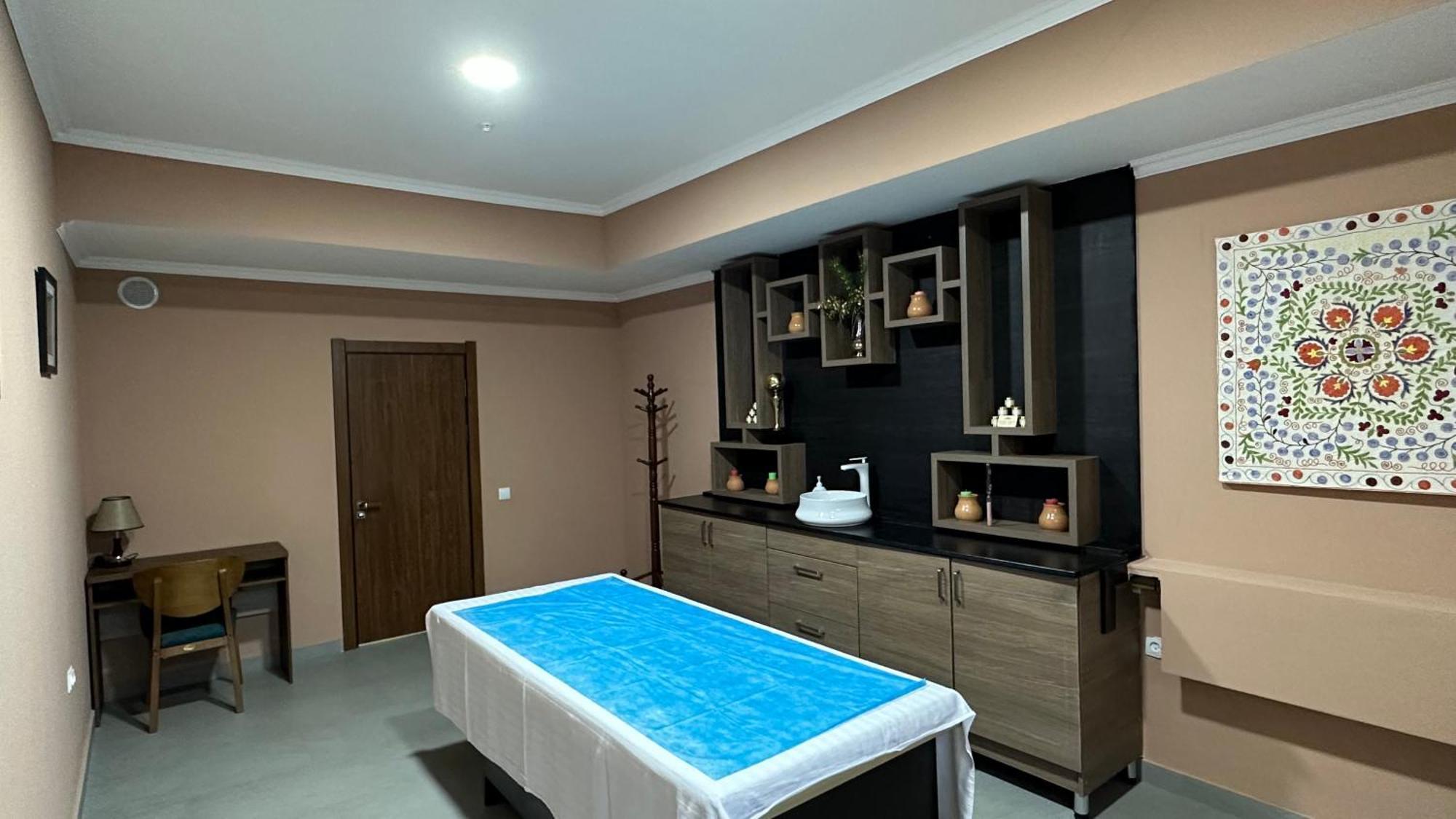 Rayyan Hotel & Spa Tasjkent Buitenkant foto